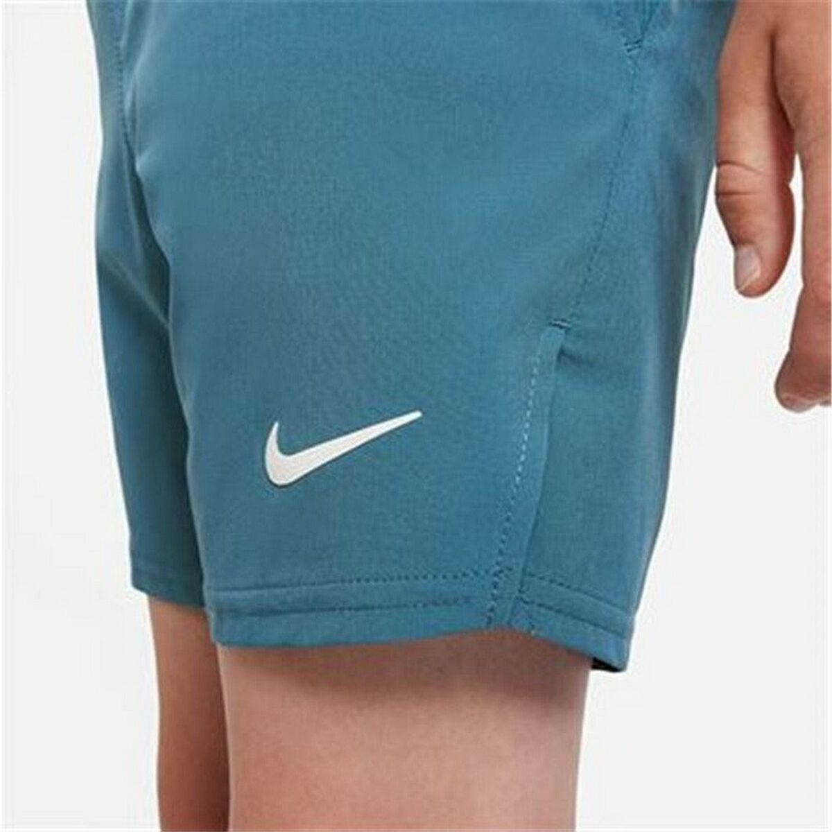 Short de sport enfant Nike Flex Ace bleu, logo Swoosh blanc, taille élastique