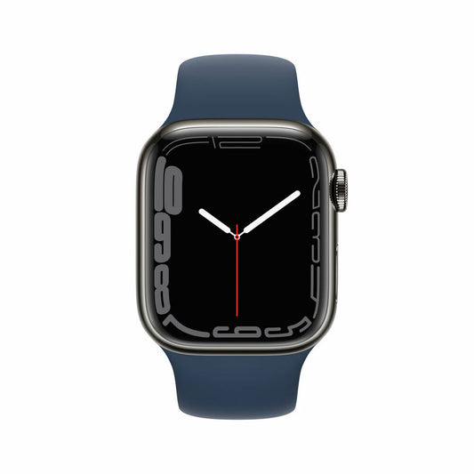Montre connectée Apple Watch Series 7, cadran noir OLED, bracelet bleu marine.