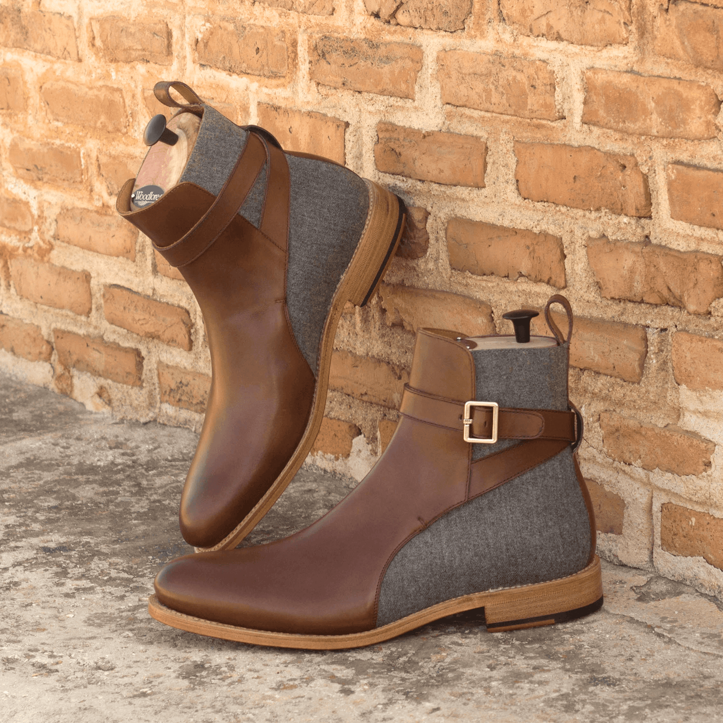 Bottes Jodhpur Hemys cuir marron, empiècement gris, bride à boucle et talon plat