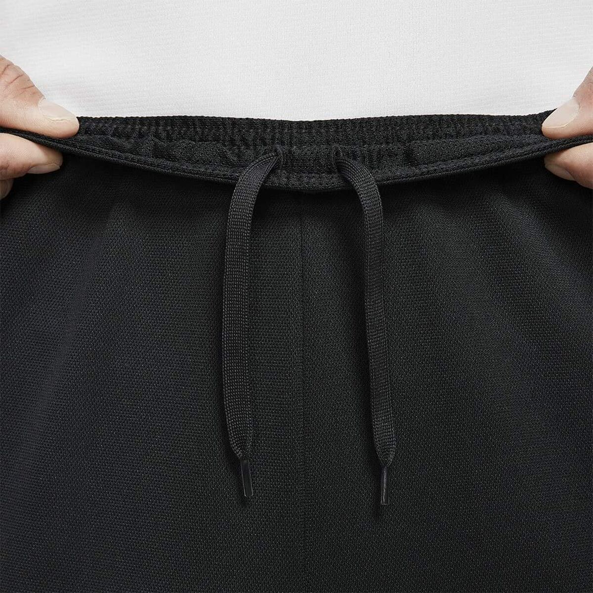 Taille de pantalon de survêtement noir avec cordon de serrage