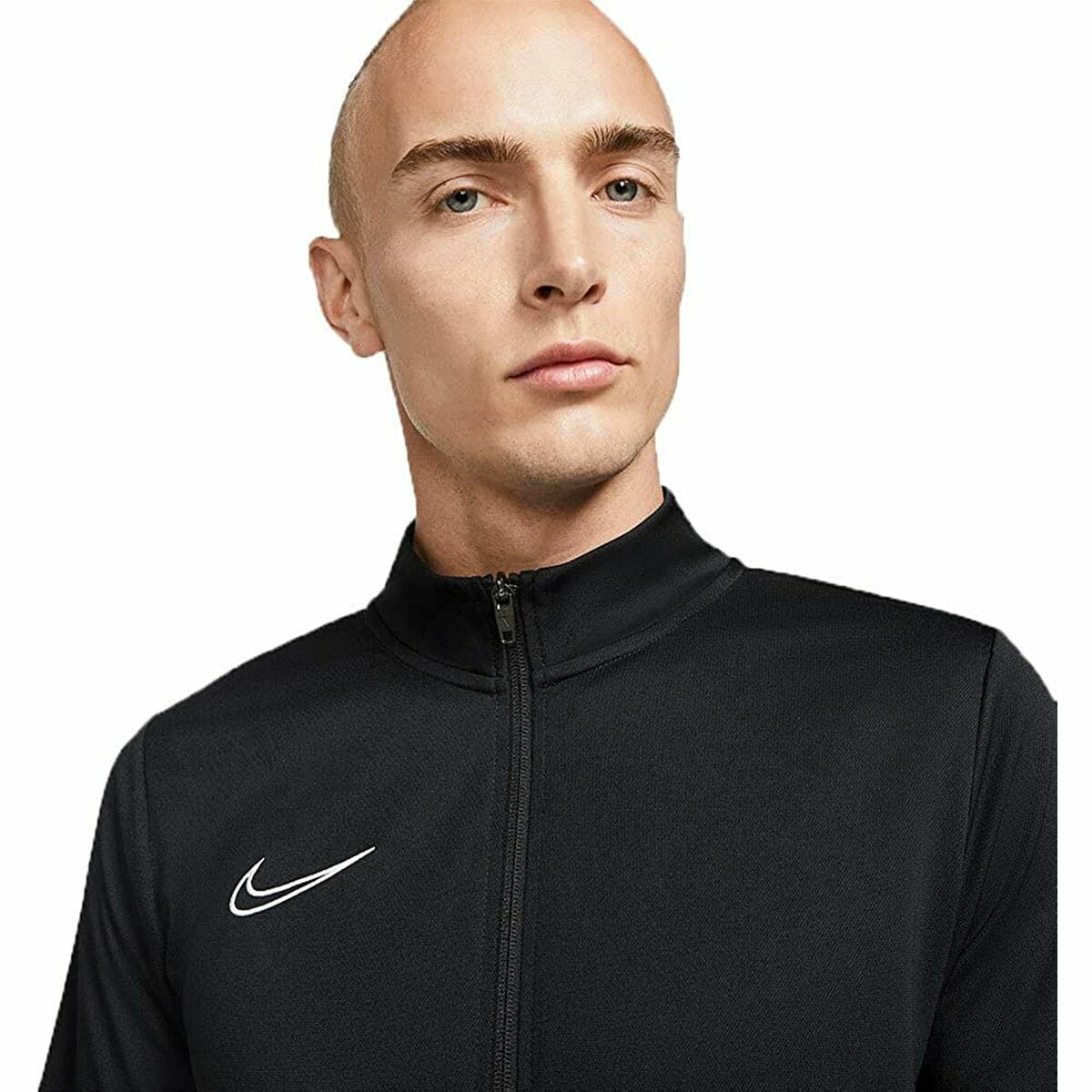 Veste de survêtement Nike noire zippée au col montant, logo Swoosh poitrine