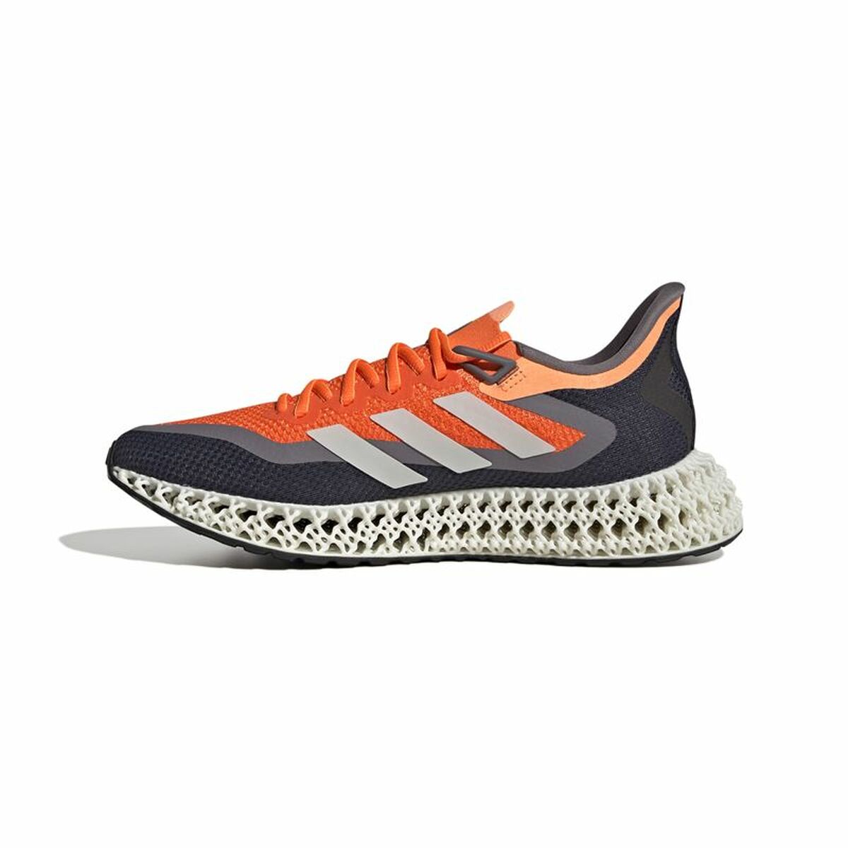Chaussure de running Adidas orange et bleu marine, bandes blanches, semelle épaisse.