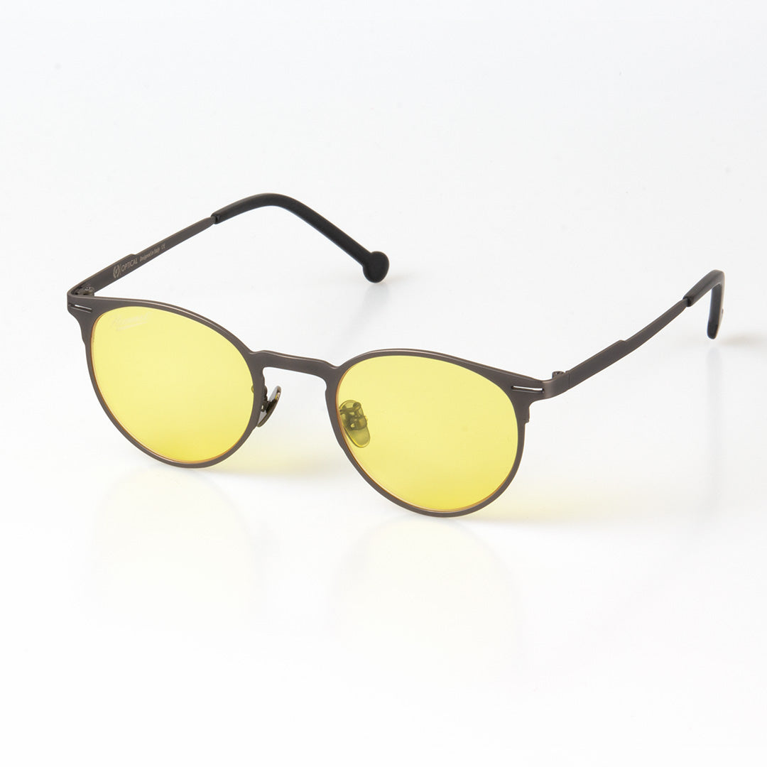 Lunettes de soleil unisexes à monture sombre et verres jaunes polarisés