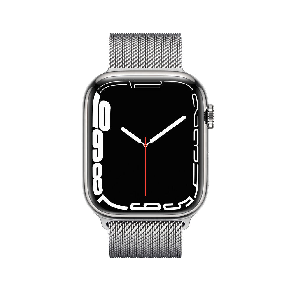 Apple Watch Series 7 argent : cadran noir, bracelet maille métal.