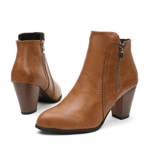 Bottines PU caramel à talon bloc, fermeture éclair latérale, vue arrière.