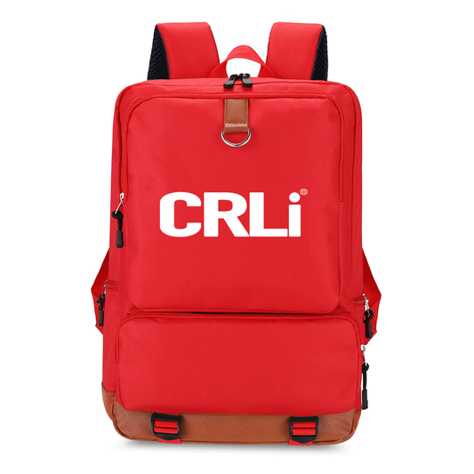 Sac à dos imperméable rouge avec logo CRLi, deux poches et bretelles rembourrées.