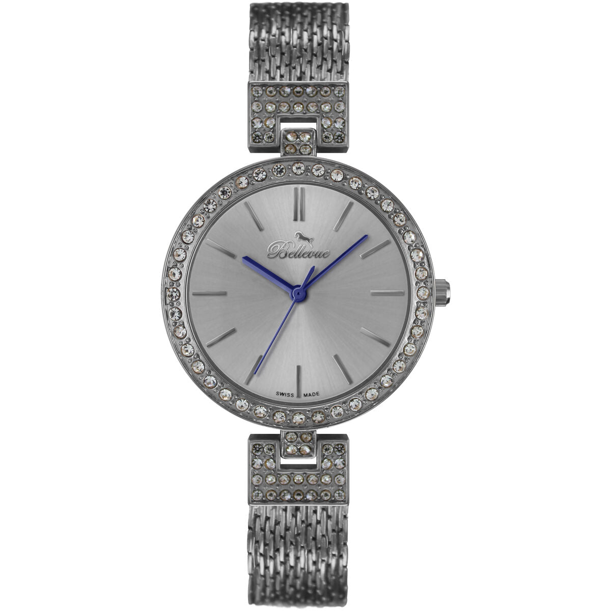 Montre femme à bracelet maille acier, cadran argenté et lunette sertie de strass.