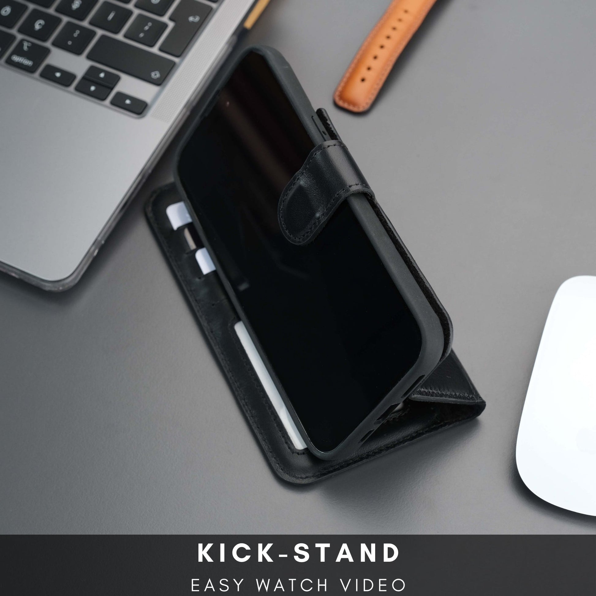 Coque portefeuille en cuir noir pour iPhone, rabat en support (kick-stand) et protection latérale.