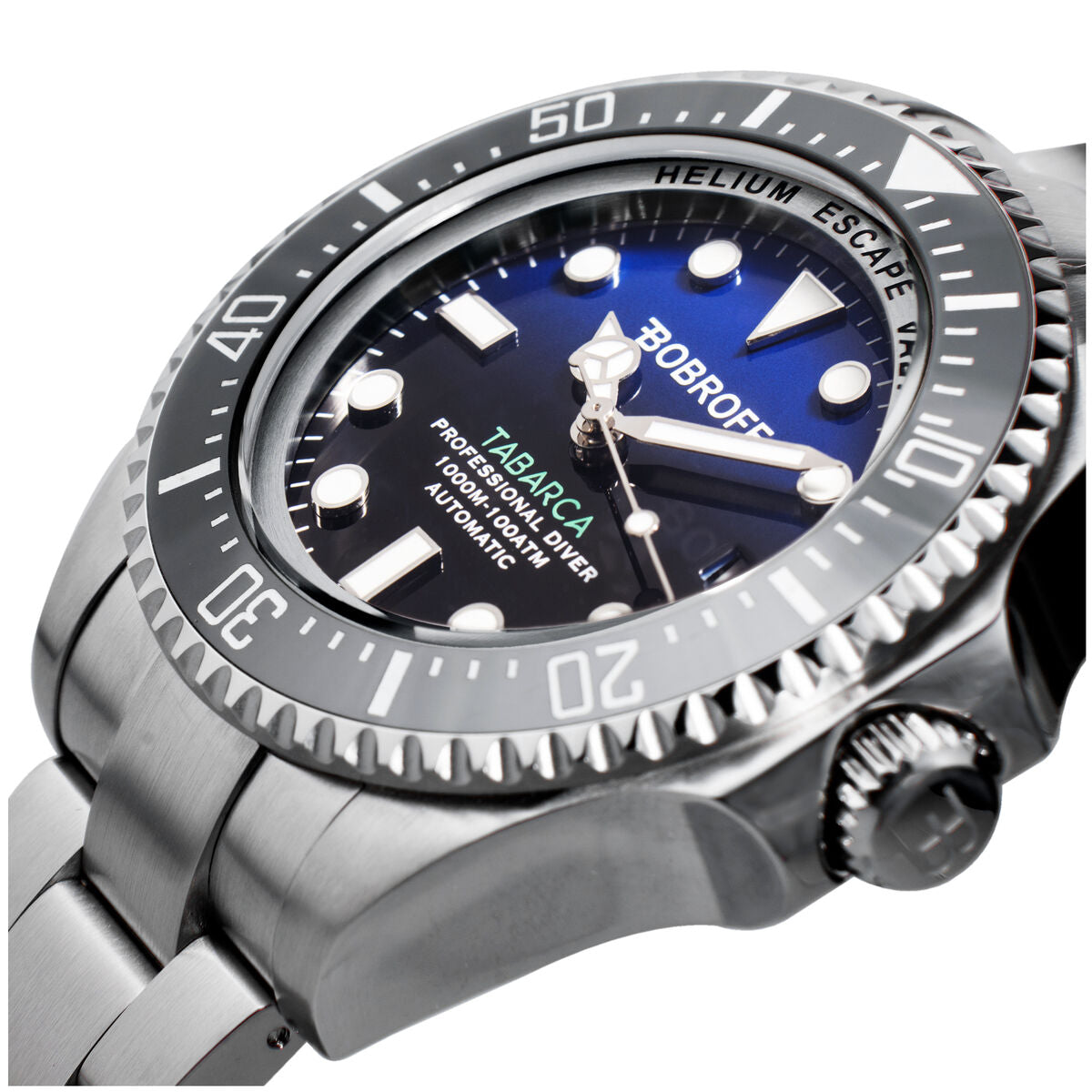 Montre homme Bobroff, gros plan cadran bleu, index lumineux, lunette noire crantée