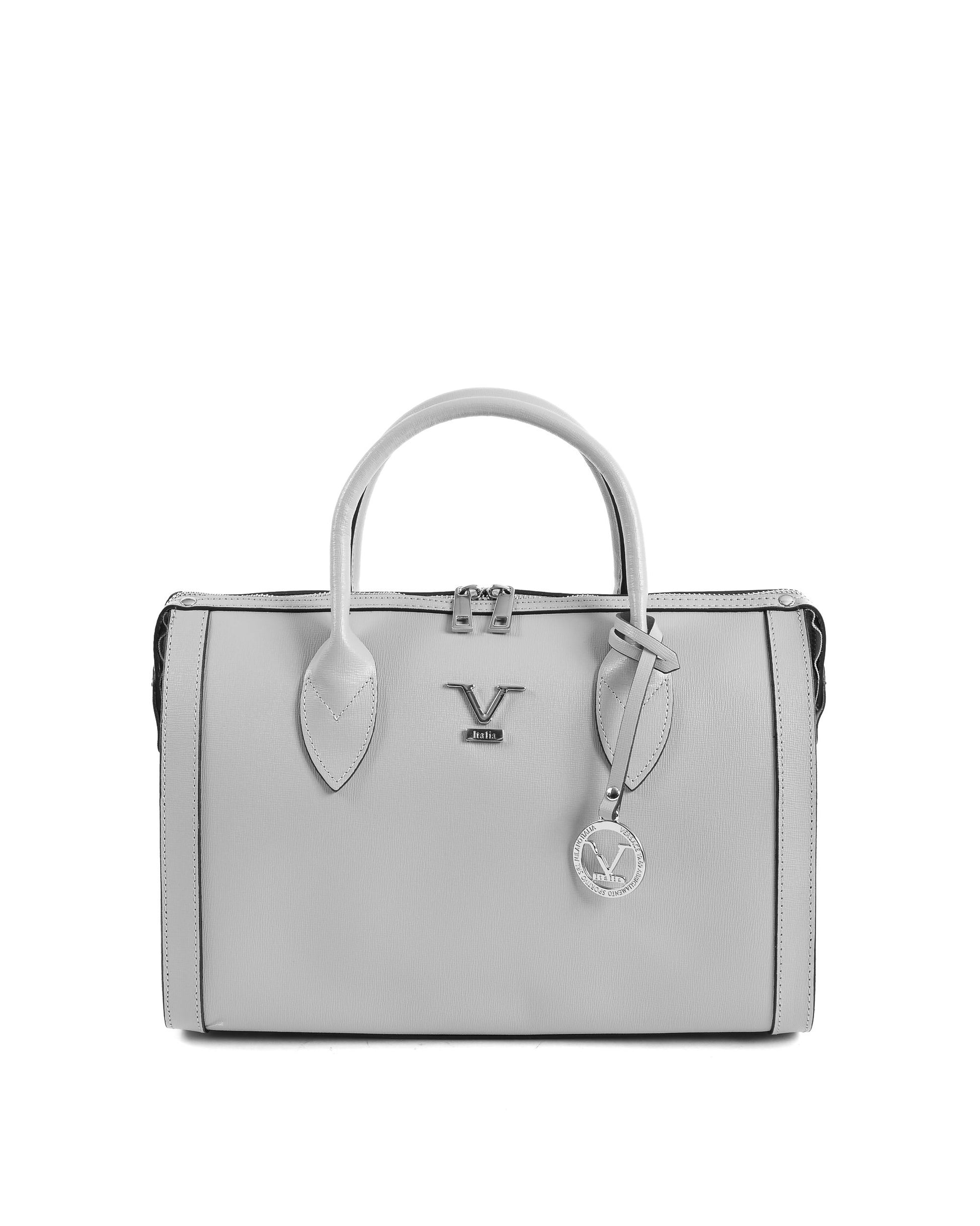Sac à main en cuir façon saffiano gris, poignées, logo V et breloque