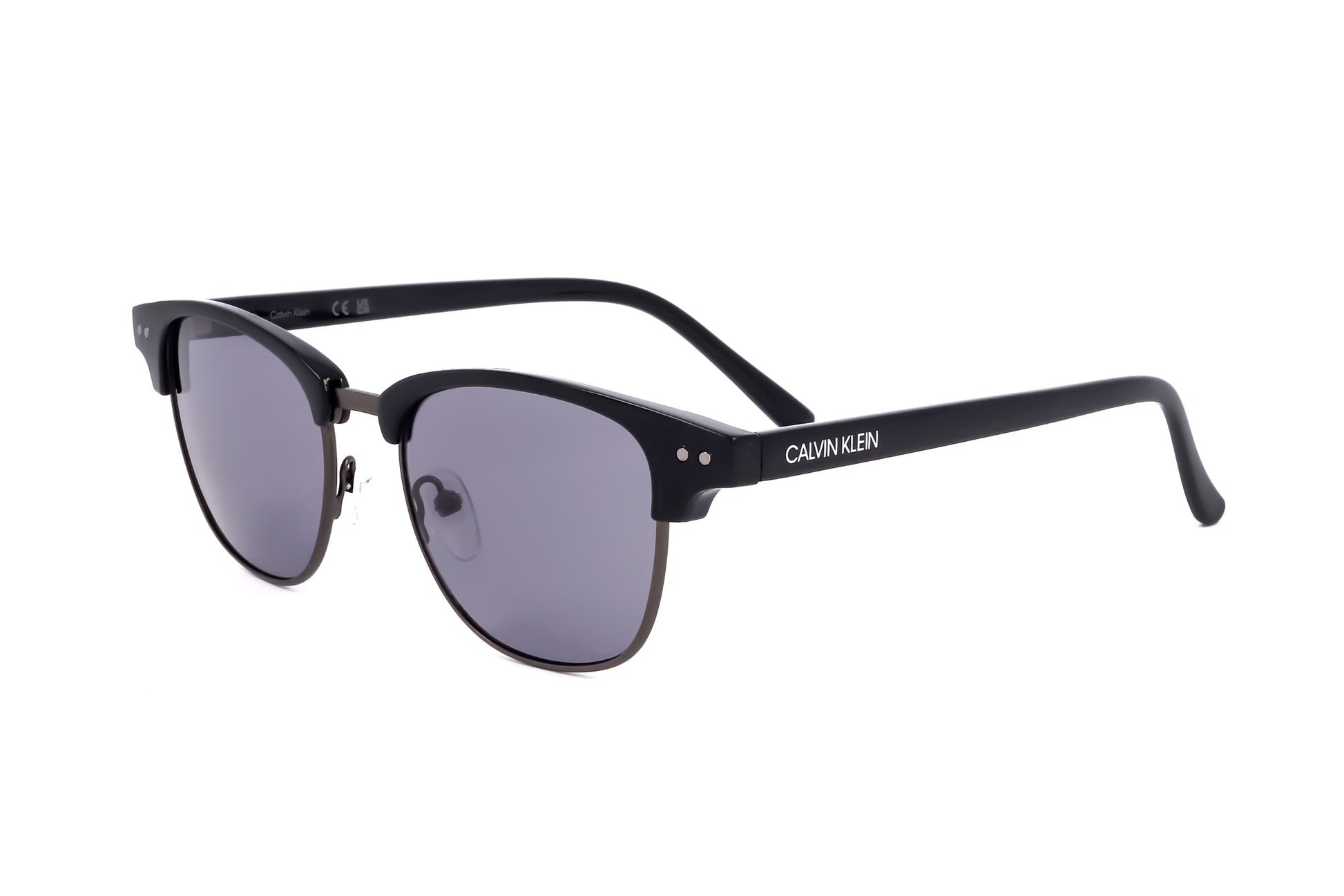 Lunettes Calvin Klein, vue de profil, monture noire, verres teintés violets