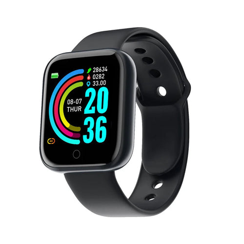 Montre connectée noire, écran couleur, bracelet silicone perforé noir