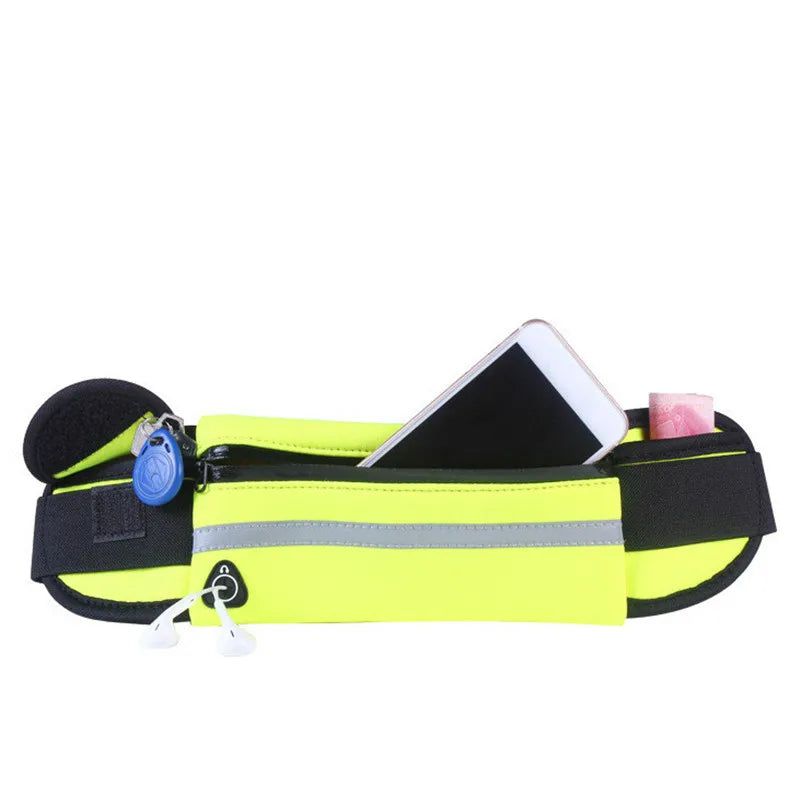 Ceinture de running vert fluo et noire avec poche zippée et bande réfléchissante.