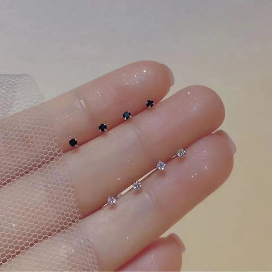 Boucles d’oreilles à clous mini en strass, ton foncé et strass transparents
