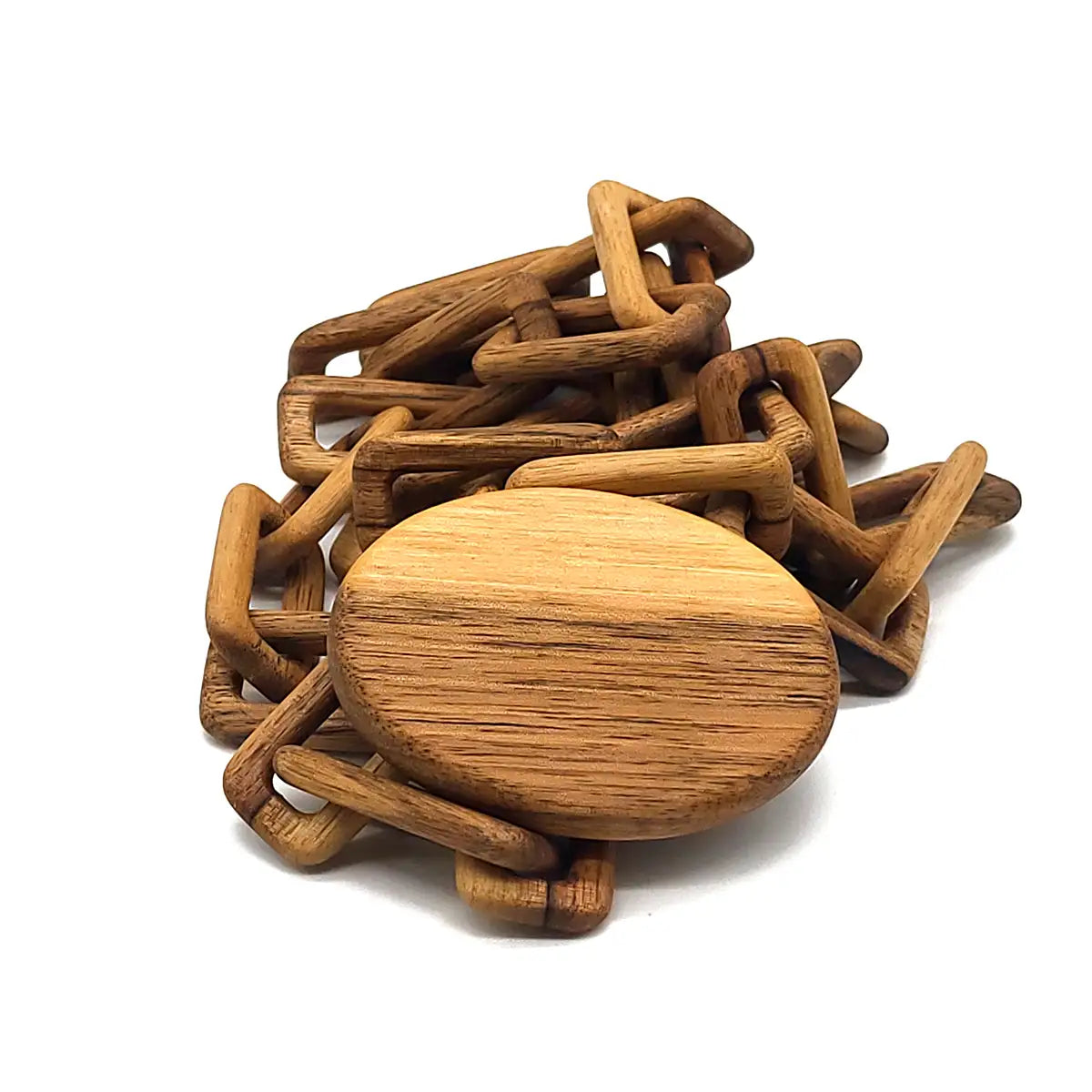 Ceinture en bois à maillons, plaque ovale et anneau central