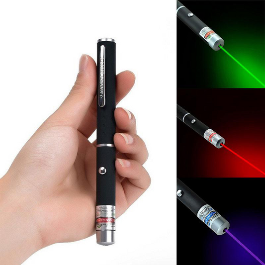 Pointeur laser violet-bleu en aluminium noir, faisceau violet sortant de la tête