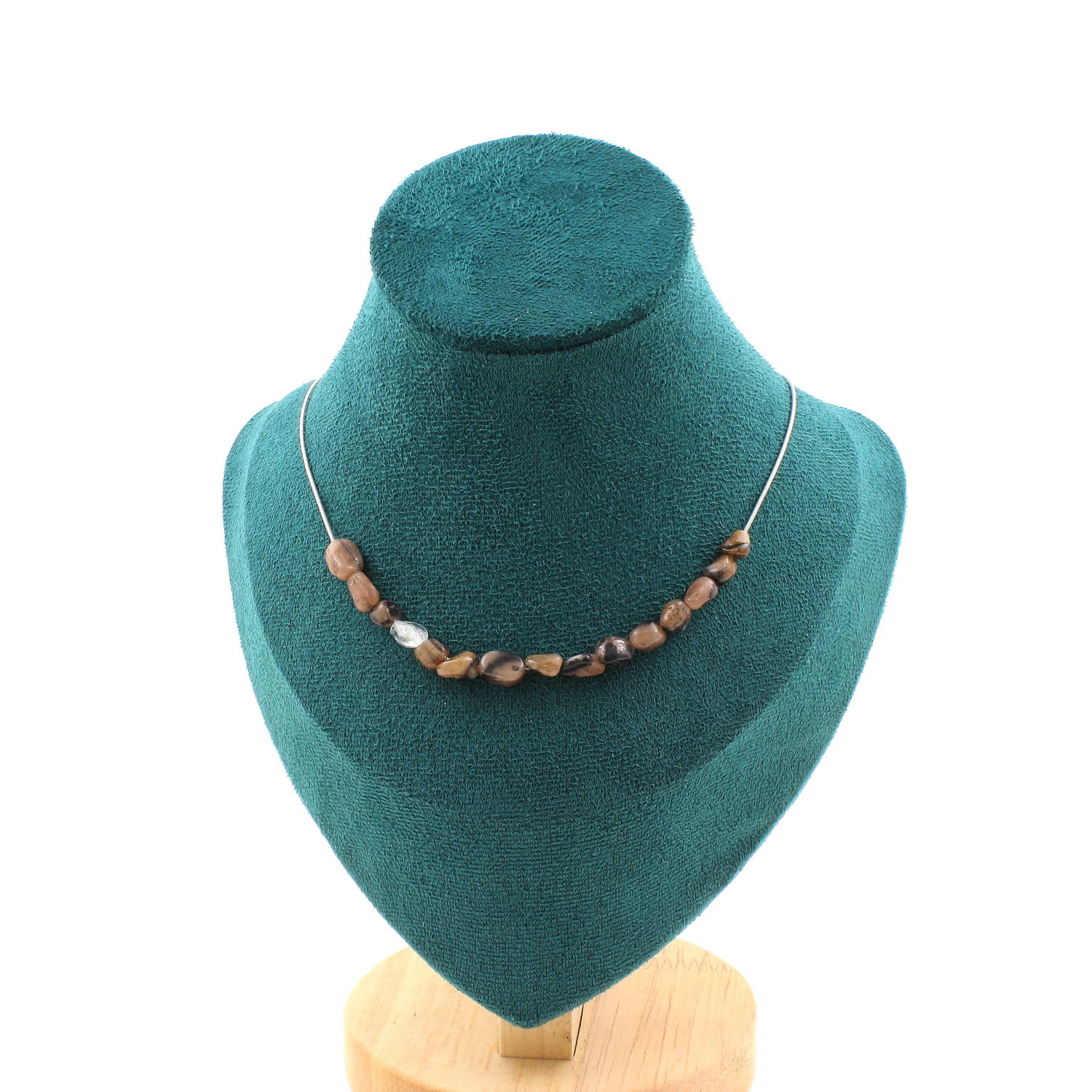 Collier de perles en pierre, fermoir argenté, perles brun-or et beige.
