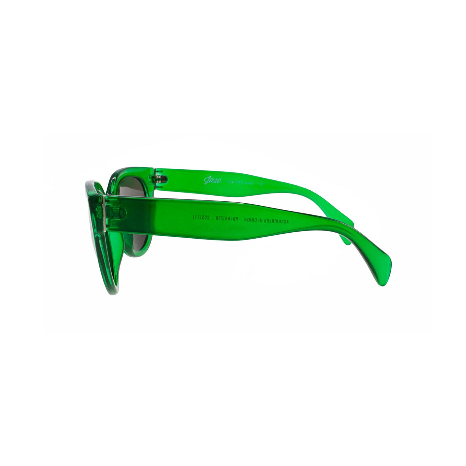 Lunettes de soleil œil-de-chat vert émeraude avec charnière visible et branches courbées.