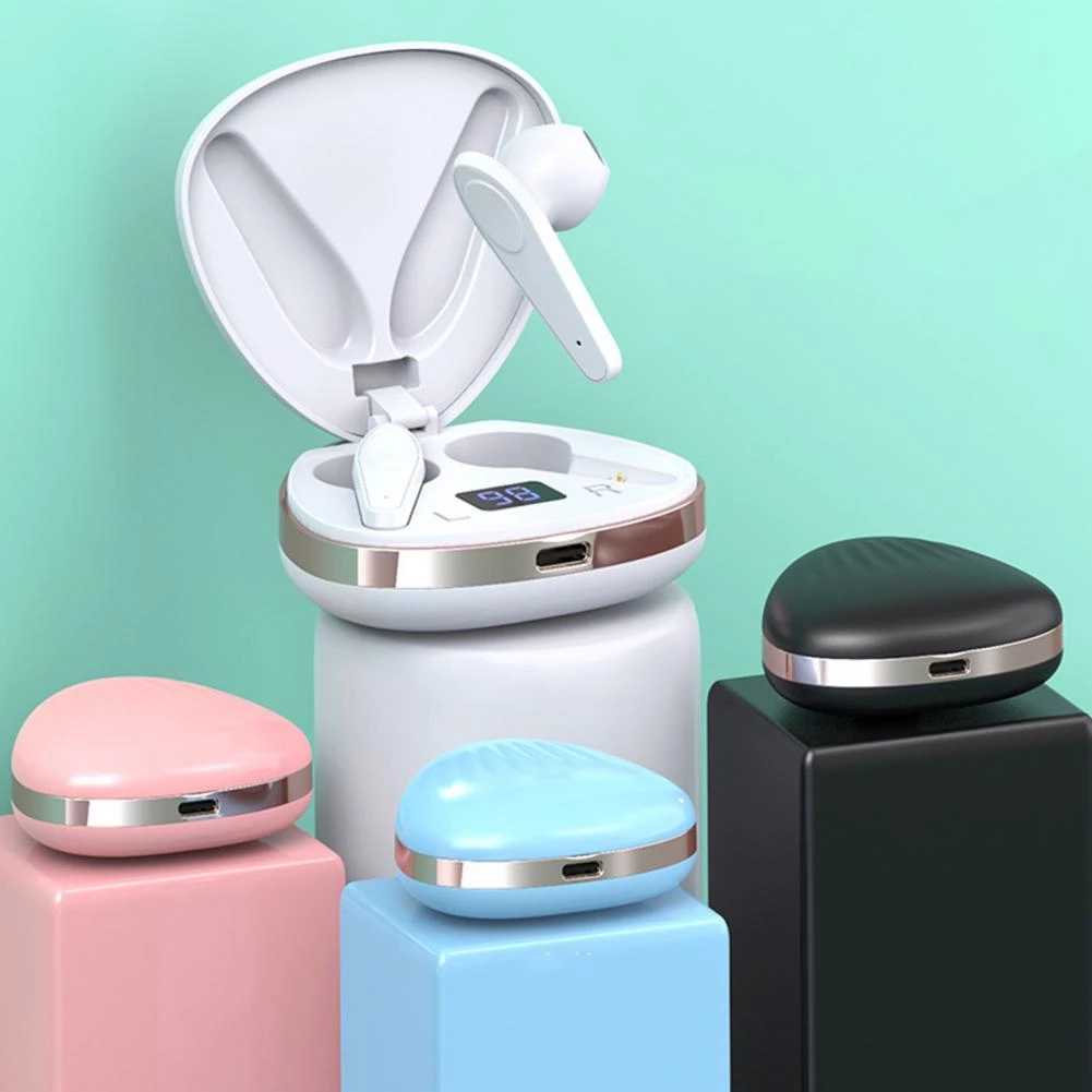 Écouteur TWS blanc dans l’oreille, design ergonomique