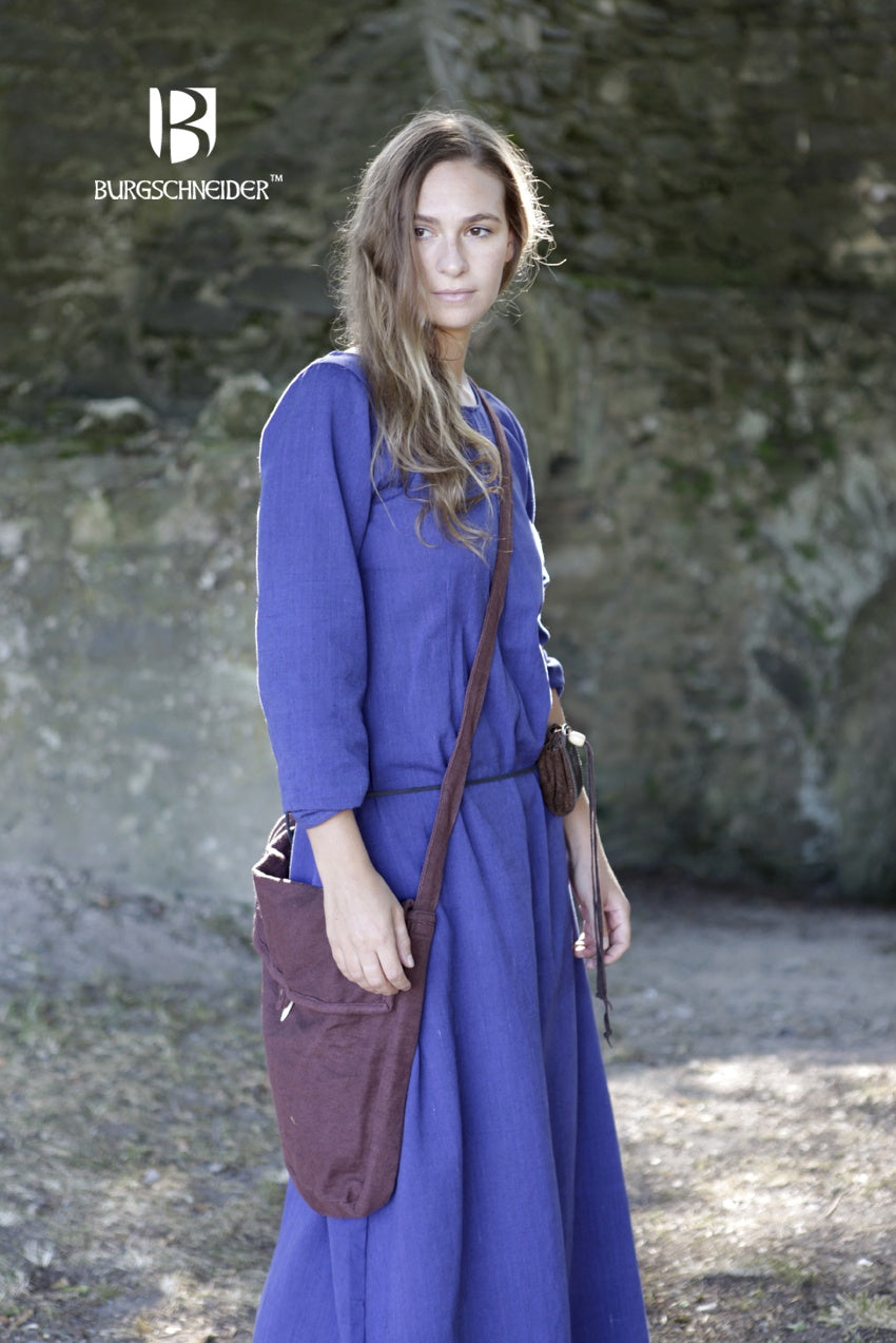 Sac bandoulière brun rectangulaire, poche frontale et bandoulière