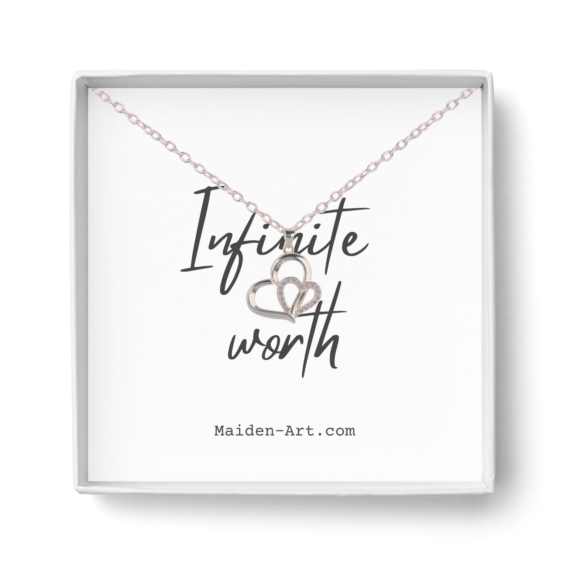 Collier argenté avec pendentif cœur et symbole infini serti de pierres