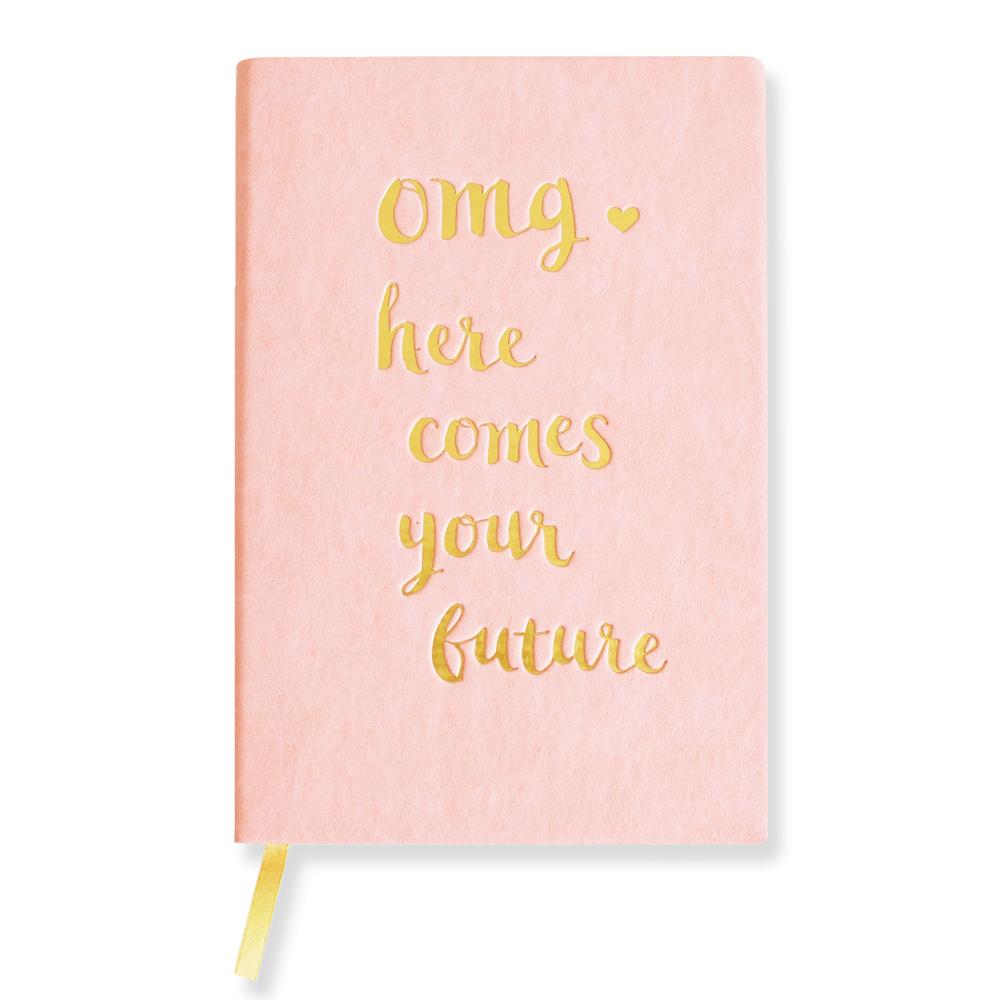 Carnet A5 en simili cuir rose, texte doré « omg here comes your future »
