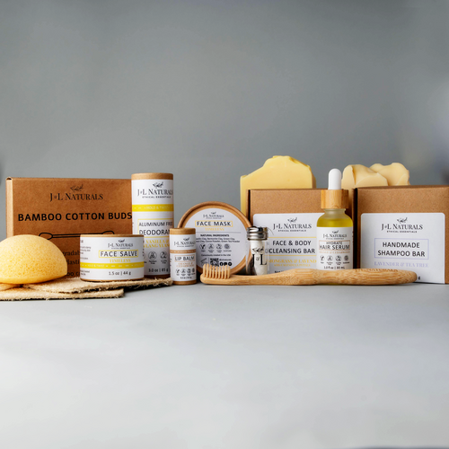 Coffret de soins J.L. NATURALS avec savons, déodorant, hair serum et shampooing solide